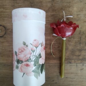 Πασχαλινή Λαμπάδα Τριαντάφυλλο στο Κουτί ‘κόκκινο’ 4496-2